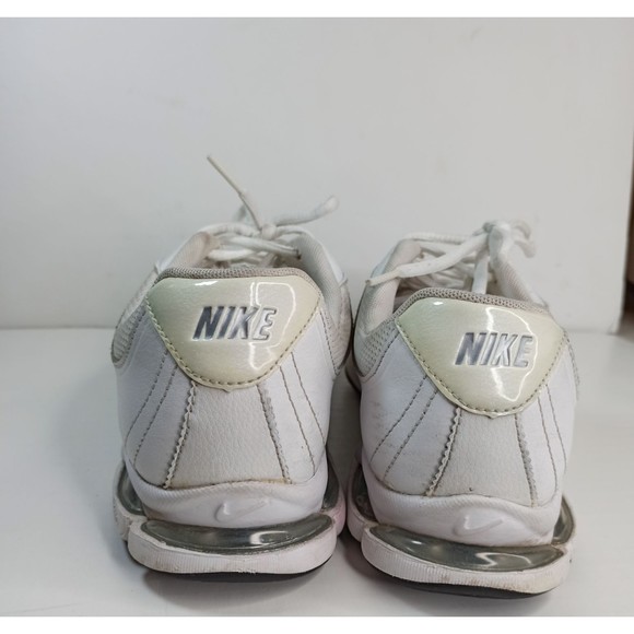 Nike Sneaker Women 9.5 White Running Shoes Air Exceed Lace Up Low Top - Picture 6 of 8